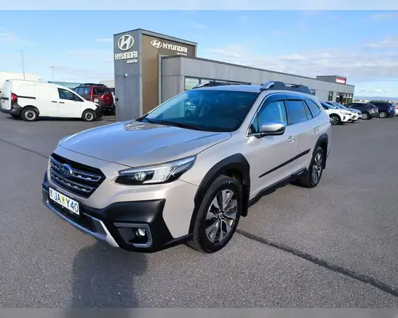 SUBARU OUTBACK LUX