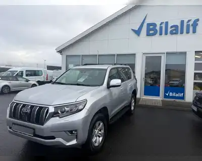 TOYOTA LAND CRUISER 150 BÍLL