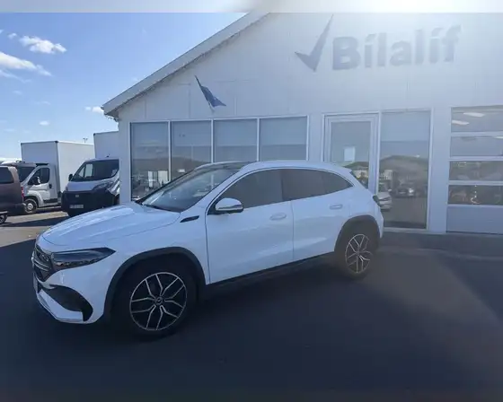 MERCEDES-BENZ EQA 250