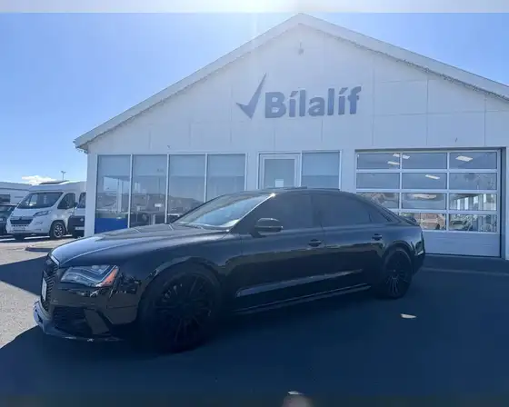 AUDI A8 LONG RS ÚTLIT