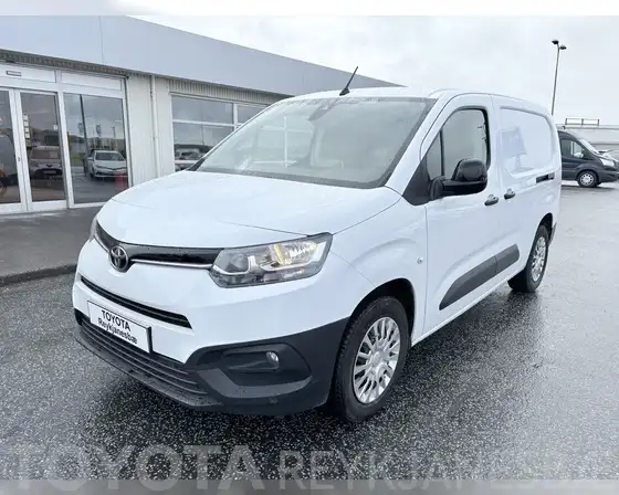 TOYOTA PROACE CITY LANGUR