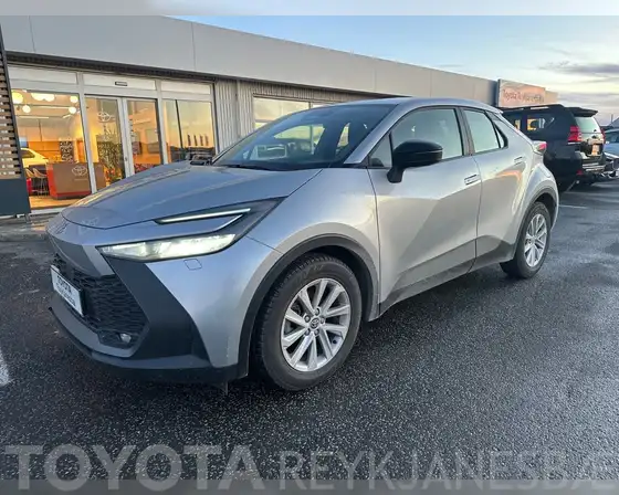 TOYOTA C-HR ACTIVE HYBRID