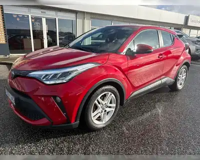 TOYOTA C-HR C-ENTER HYBRID