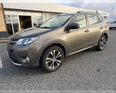 TOYOTA RAV4 GX PLUS DÍSIL 6 GÍRA