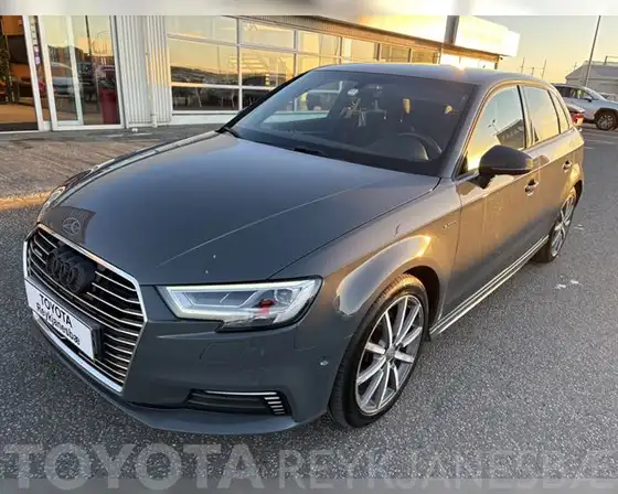 AUDI A3 SPORTBACK E-TRON