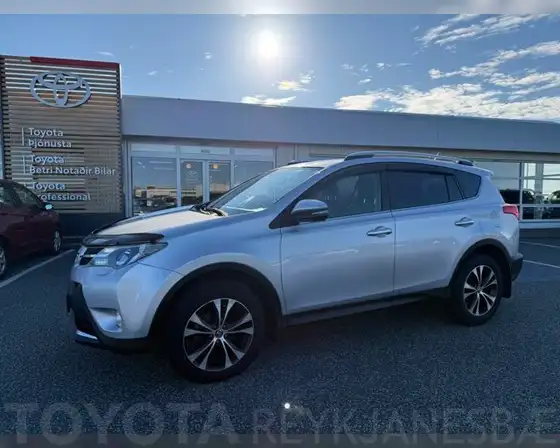 TOYOTA RAV4 GX PLUS 2.2 DÍSIL
