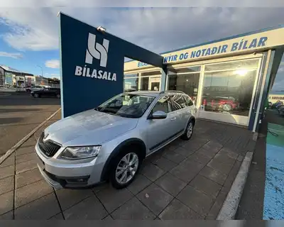 SKODA OCTAVIA SCOUT
