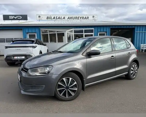 VW POLO