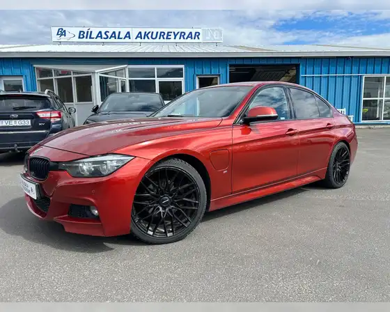 BMW 3 330E IPERFORMANCE