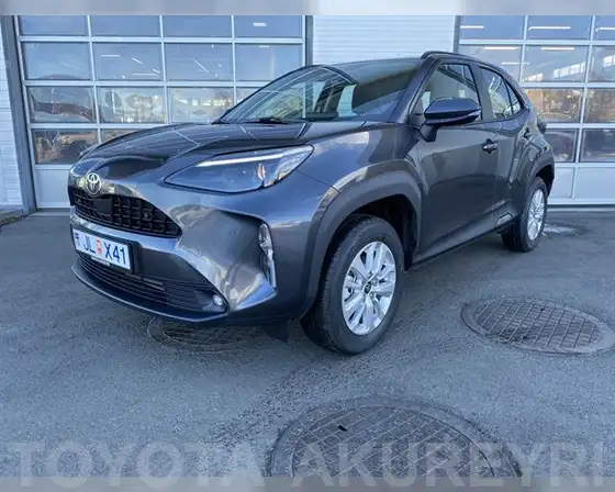 TOYOTA YARIS CROSS ACTIVE HYBRID AWD
