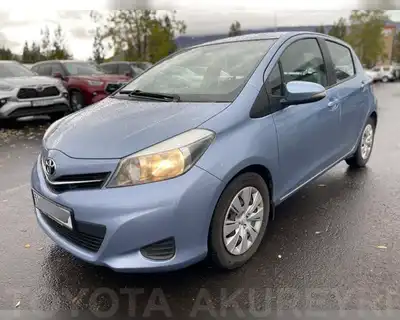 TOYOTA YARIS ACTIVE 3