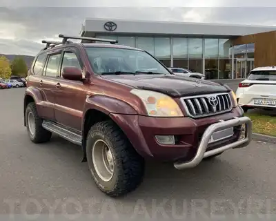 TOYOTA LAND CRUISER 120 GX 35T