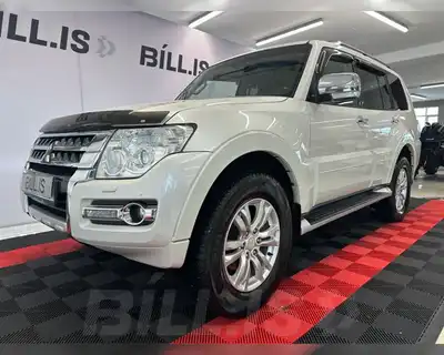 MITSUBISHI PAJERO INSTYLE
