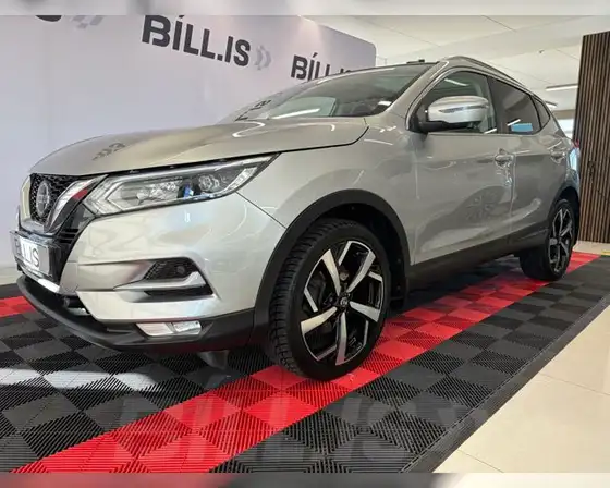 NISSAN QASHQAI TEKNA SJÁLFSKIPTUR