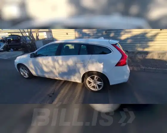 VOLVO V60 TWIN ENGINE