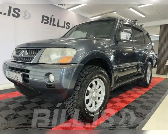 MITSUBISHI PAJERO GLS