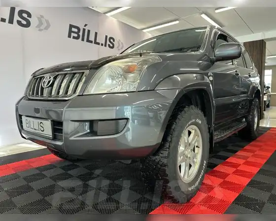 TOYOTA LAND CRUISER 120 GX.