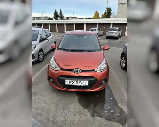 HYUNDAI I10