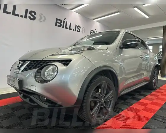 NISSAN JUKE TEKNA AWD GLERÞAK