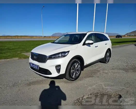 KIA SORENTO LUXURY