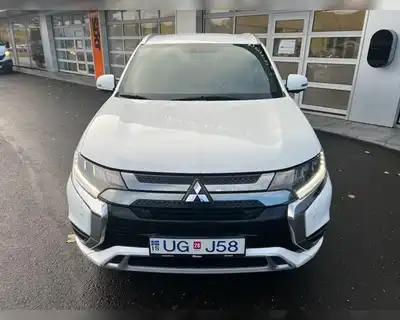 MITSUBISHI OUTLANDER INSTYLE PHEV