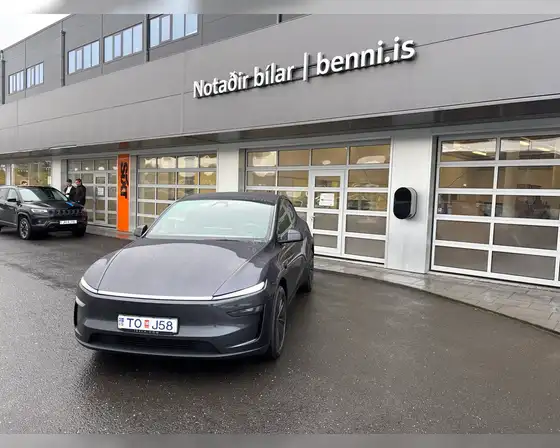 TESLA MODEL Y PREMIUM LR AWD