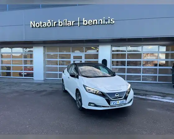 NISSAN LEAF TEKNA 40KW