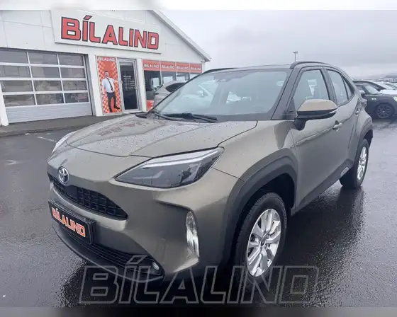 TOYOTA YARIS CROSS ACTIVE HYBRID