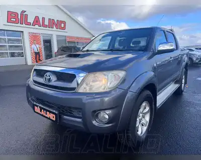 TOYOTA HILUX DOUBLE CAB
