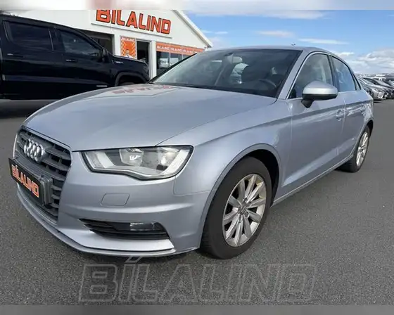 AUDI A3 LIMOUSINE