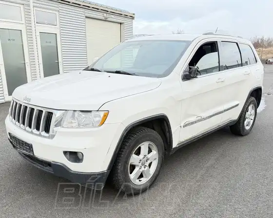 JEEP GRAND CHEROKEE LAREDO