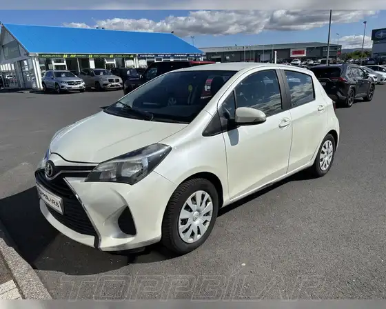TOYOTA YARIS ACTIVE