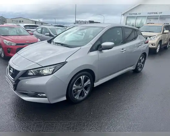 NISSAN LEAF 40KWH TEKNA