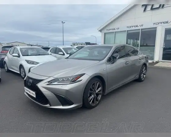 LEXUS ES 300H F-SPORT