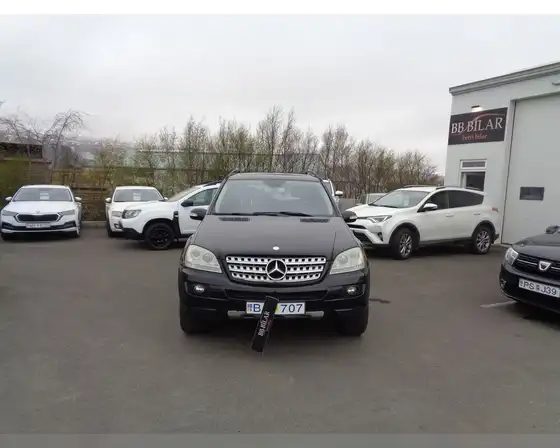 MERCEDES-BENZ ML 350