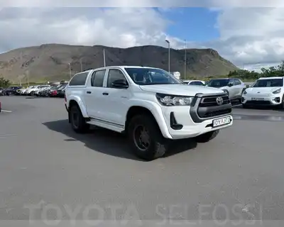 TOYOTA HILUX DOUBLE CAB LX