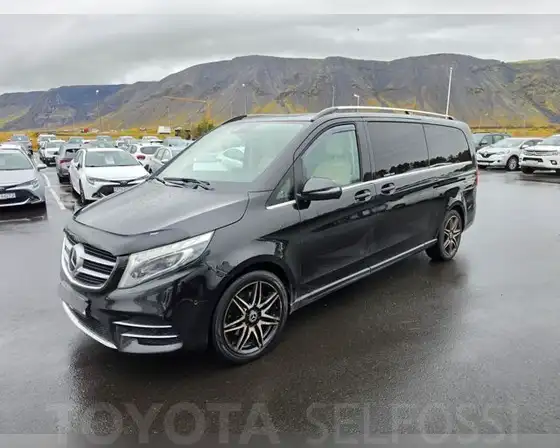MERCEDES-BENZ V-KLASSE AMG PACK