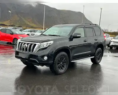 TOYOTA LAND CRUISER 150 VX