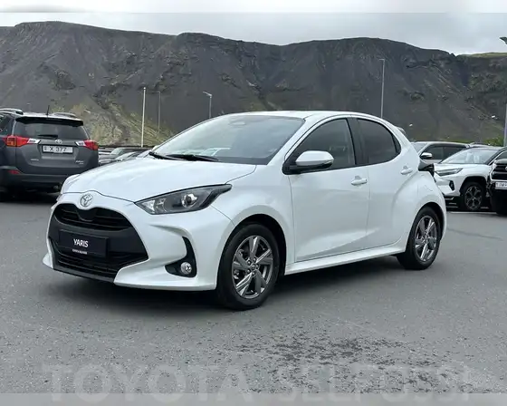 TOYOTA YARIS ACTIVE HYBRID