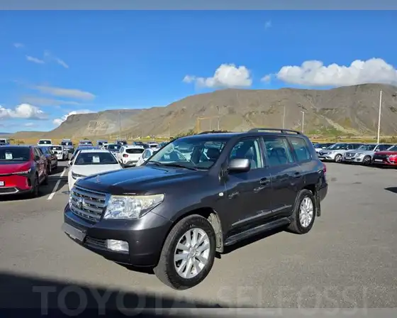TOYOTA LAND CRUISER 200 VX