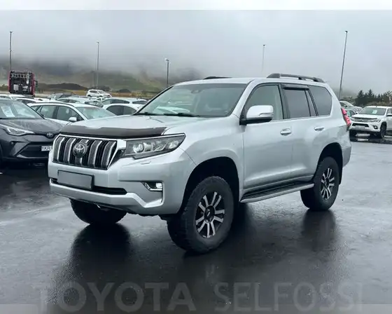 TOYOTA LAND CRUISER 150 VX