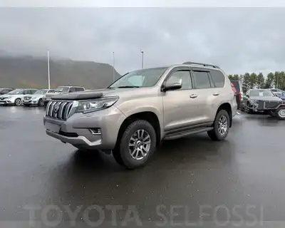 TOYOTA LAND CRUISER 150 GX