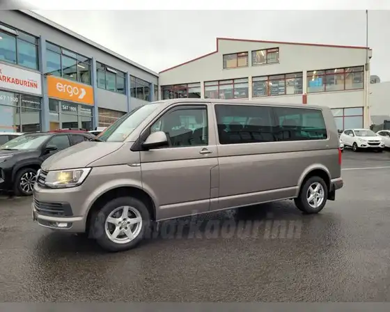 VW CARAVELLE KOMBI 9MANNA