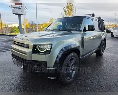 LAND ROVER DEFENDER 130 D300 HSE