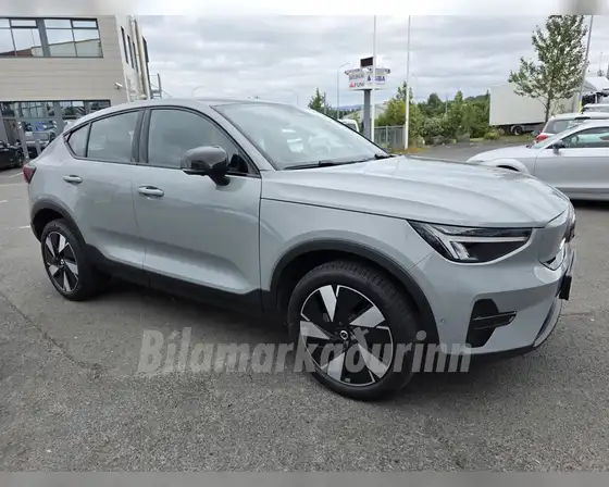 VOLVO EC40 AWD 82KWH