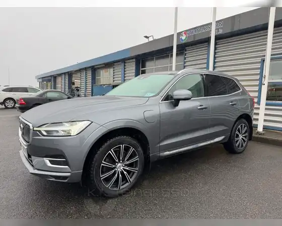 VOLVO XC60 T8 TWIN ENGINE INSCRIPTION