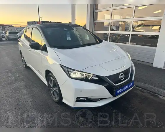 NISSAN LEAF TEKNA 62KWH