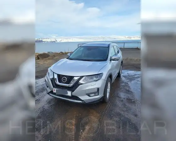 NISSAN X-TRAIL ACCENTA