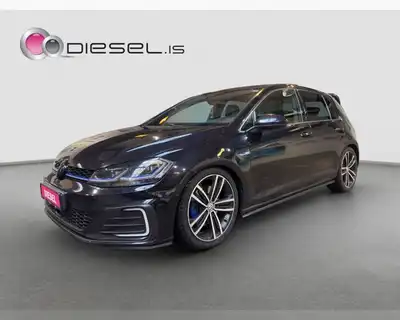 VW GOLF