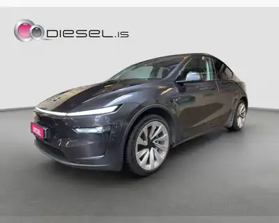 TESLA MODEL Y PREMIUM LONG RANGE AWD